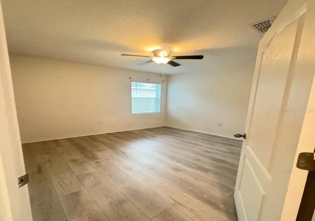 Photo 3 of Single family home for sale at 329 Winged Elm Dr, Debary, FL 32713 | MLS# O6396144 | Listing updated on 2026-09-10