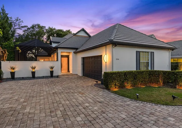 Photo 4 of Single family home for sale at 9744 Covent Garden Dr, Orlando, FL 32827 | MLS# O6396175 | Listing updated on 2026-10-26