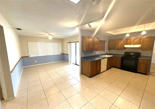 Photo 4 of Single family home for sale at 2089 Winningway St, Port Charlotte, FL 33948 | MLS# D6146913 | Listing updated on 2026-09-14