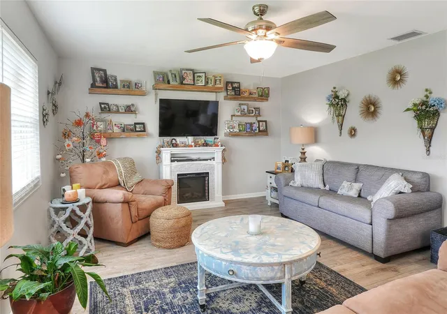 Photo 3 of Condo for sale at 3515 Amity Ave #3515, Lakeland, FL 33803 | MLS# L4960880 | Listing updated on 2026-09-14