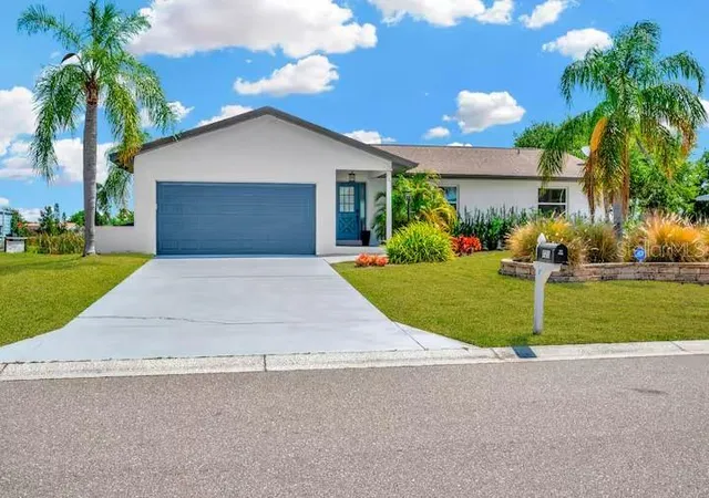 Photo 1 of Single family home for sale at 721 Eagle Ln, Apollo Beach, FL 33572 | MLS# TB8494549 | Listing updated on 2026-10-06