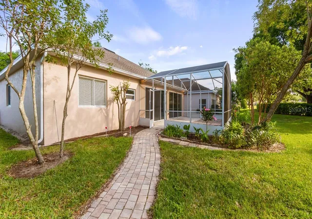 Photo 2 of Single family home for sale at 2241 Kingsmill Way, Clermont, FL 34711 | MLS# G5110676 | Listing updated on 2026-09-11