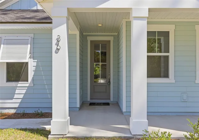 Photo 3 of Single family home for sale at 36 Brockton Ln, Palm Coast, FL 32137 | MLS# FC317572 | Listing updated on 2026-10-13