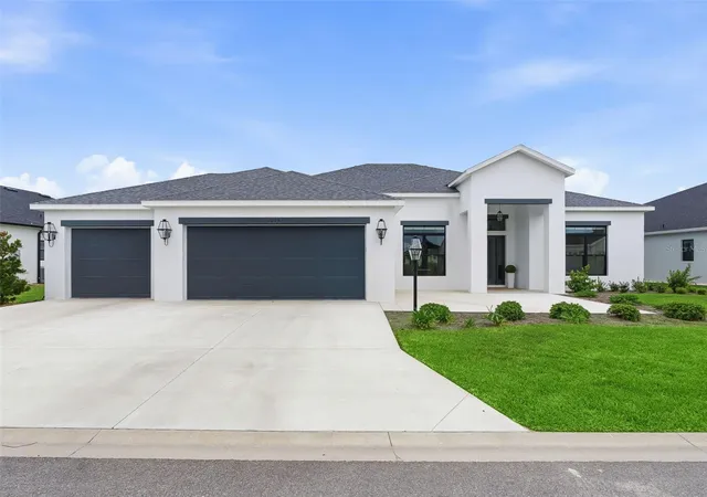 Single family home for sale at 7095 Jennings Ct, THE VILLAGES, FL 34762 | MLS# G5110791
