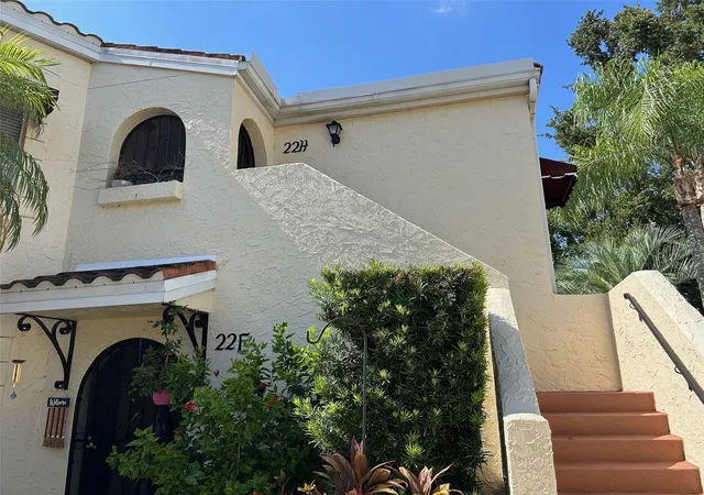 Photo 1 of Condo for sale at 6101 34th Street W #22H, Bradenton, FL 34210 | MLS# A4689448 | Listing updated on 2026-09-10