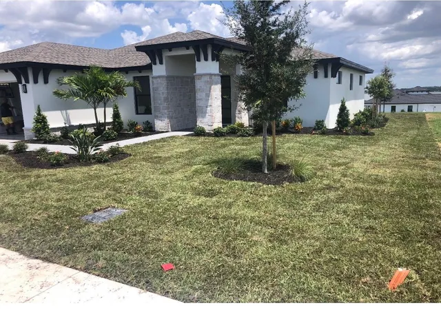 Photo 3 of Single family home for sale at 168 Fringe Tree, Lake Alfred, FL 33850 | MLS# O6397725 | Listing updated on 2026-09-14