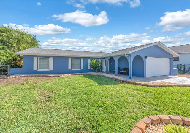 Photo 3 of Sale Pending at 911 Silver Palm Way, Apollo Beach, FL 33572 | MLS# TB8496129 | Listing updated on 2026-09-25