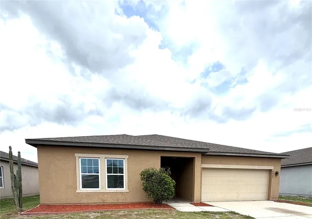 Photo 1 of Single family home for sale at 4669 Osprey Way, Winter Haven, FL 33881 | MLS# R4911042 | Listing updated on 2026-09-15
