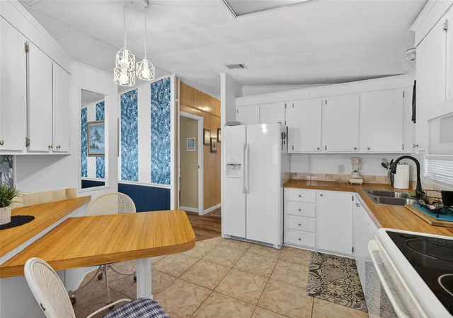 Photo 4 of Manufactured home for sale at 485 Loma Linda, North Port, FL 34287 | MLS# TB8497105 | Listing updated on 2026-09-22