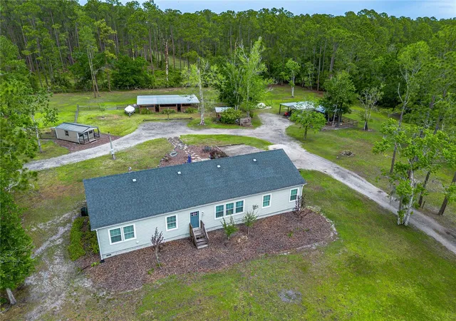 Photo 1 of Manufactured home for sale at 3729 Honey Dew Ln, New Smyrna Beach, FL 32168 | MLS# NS1087942 | Listing updated on 2026-09-15