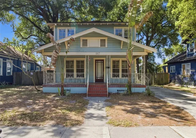 Photo 1 of Single family home for sale at 917 E 26th Avenue, Tampa, FL 33605 | MLS# TB8497646 | Listing updated on 2026-10-29