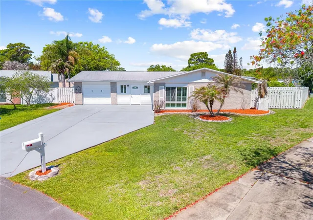 Photo 1 of Single family home for sale at 683 John Hancock Ln, West Melbourne, FL 32904 | MLS# S5147941 | Listing updated on 2026-09-22