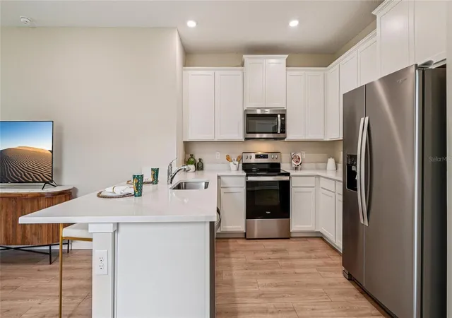 Photo 4 of Single family home for sale at 4607 SW 71st Lane Rd, Ocala, FL 34476 | MLS# OM722933 | Listing updated on 2026-09-09