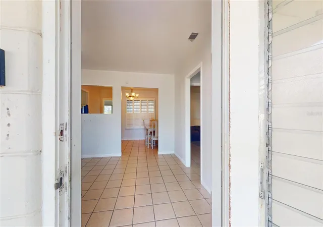 Photo 3 of Single family home for sale at 121 N Seminole Ave, Inverness, FL 34450 | MLS# OM722956 | Listing updated on 2026-10-03