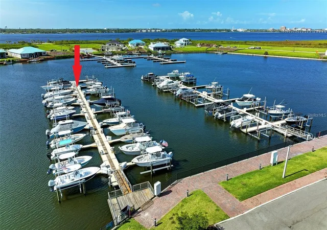 Photo 4 of Sale Pending at 1802 5th Street E, Palmetto, FL 34221 | MLS# TB8498855 | Listing updated on 2026-10-07