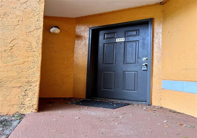 Photo 3 of Condo for sale at 4548 Commander Dr #1412, Orlando, FL 32822 | MLS# S5148096 | Listing updated on 2026-09-15
