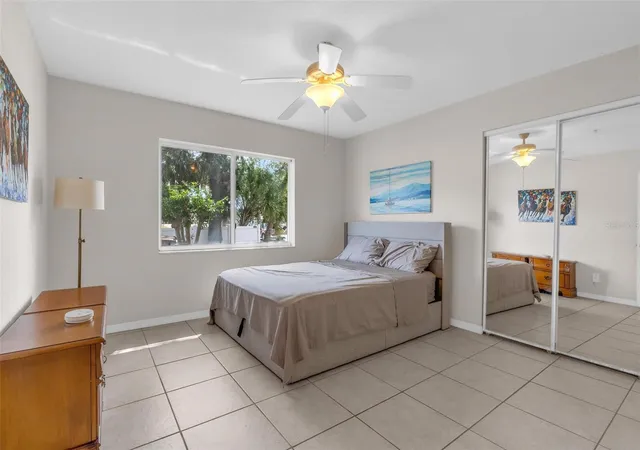 Photo 3 of Single family home for sale at 545 Wayne Ave, New Smyrna Beach, FL 32168 | MLS# V4948585 | Listing updated on 2026-09-19