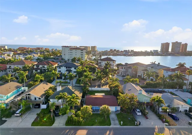 Photo 3 of Single family home for sale at 17734 1st Street E, Redington Shores, FL 33708 | MLS# TB8499518 | Listing updated on 2026-09-14