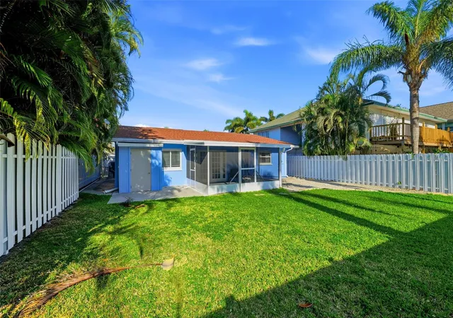 Photo 3 of Single family home for sale at 17734 1st Street E, Redington Shores, FL 33708 | MLS# TB8499518 | Listing updated on 2026-09-14