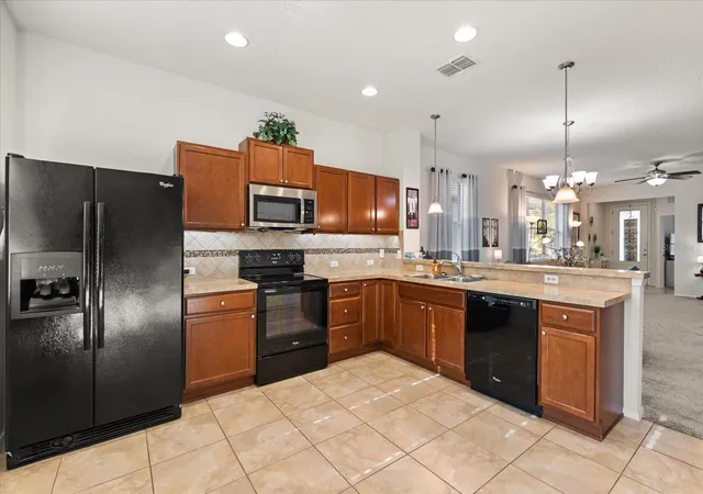 Photo 2 of Sale Pending at 22024 Belgian Ct, Mount Dora, FL 32757 | MLS# G5111256 | Listing updated on 2026-09-11