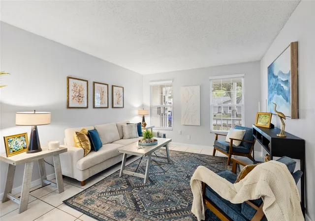 Photo 4 of Single family home for sale at 7608 Willow Park Dr, Temple Terrace, FL 33637 | MLS# TB8499715 | Listing updated on 2026-10-05