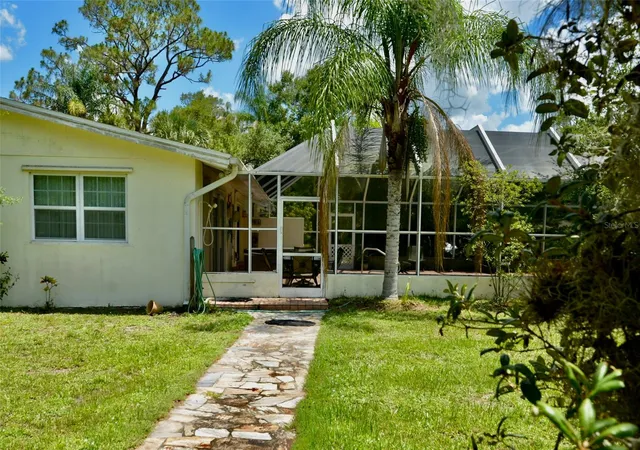 Photo 4 of Single family home for sale at 18220 Elmwood Dr, Alva, FL 33920 | MLS# C7525120 | Listing updated on 2026-10-05
