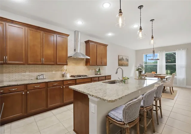Photo 4 of Single family home for sale at 1022 Victoria Hills Dr S, Deland, FL 32724 | MLS# V4948639 | Listing updated on 2026-09-26