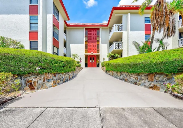 Photo 3 of Condo for sale at 2612 Pearce Dr #209, Clearwater, FL 33764 | MLS# TB8500197 | Listing updated on 2026-09-11