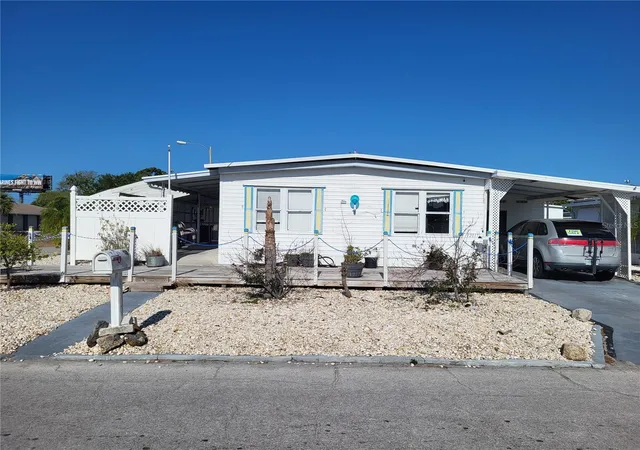 Manufactured home for sale at 12017 Cartwright Dr, HUDSON, FL 34667 | MLS# W7885079