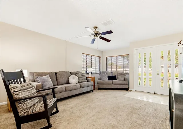 Photo 2 of Single family home for sale at 8 Lladd Ct, Palm Coast, FL 32164 | MLS# FC317974 | Listing updated on 2026-09-15