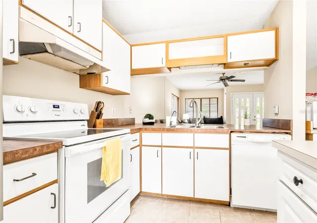 Photo 3 of Single family home for sale at 8 Lladd Ct, Palm Coast, FL 32164 | MLS# FC317974 | Listing updated on 2026-09-15