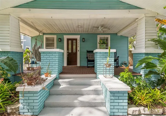Photo 3 of Single family home for sale at 1220 E Emma St, Tampa, FL 33603 | MLS# TB8500913 | Listing updated on 2026-09-13