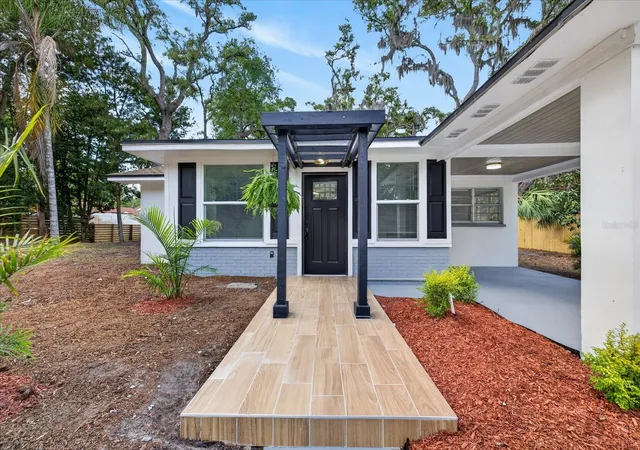 Photo 4 of Single family home for sale at 7806 E 114th Avenue, Tampa, FL 33617 | MLS# TB8501581 | Listing updated on 2026-10-13