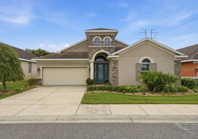 Photo 1 of Single family home for sale at 2514 Summerdale Ct, Clearwater, FL 33761 | MLS# TB8501686 | Listing updated on 2026-10-09