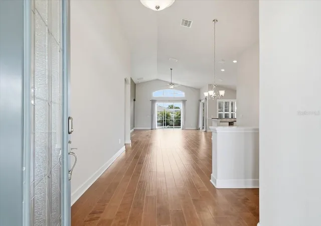 Photo 3 of Single family home for sale at 2514 Summerdale Ct, Clearwater, FL 33761 | MLS# TB8501686 | Listing updated on 2026-10-09