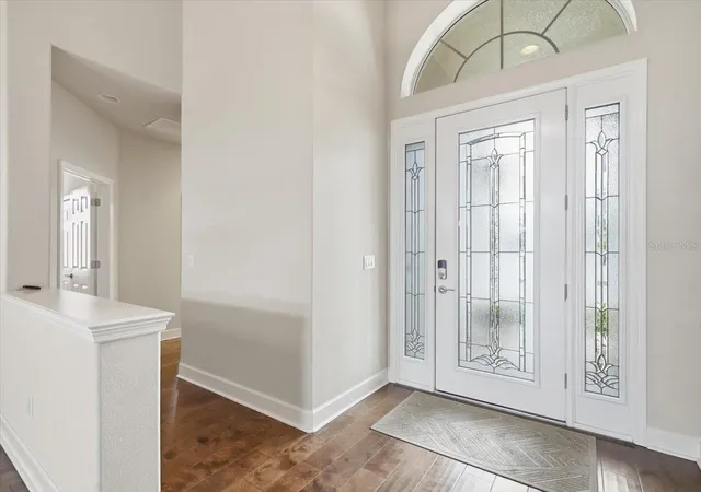 Photo 3 of Single family home for sale at 2514 Summerdale Ct, Clearwater, FL 33761 | MLS# TB8501686 | Listing updated on 2026-10-09