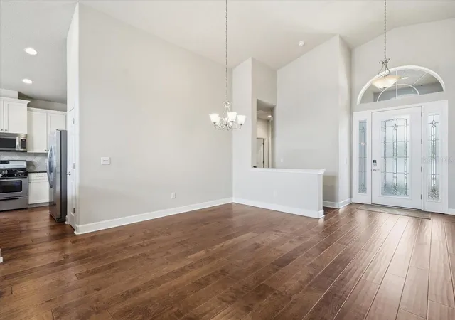 Photo 4 of Single family home for sale at 2514 Summerdale Ct, Clearwater, FL 33761 | MLS# TB8501686 | Listing updated on 2026-10-09