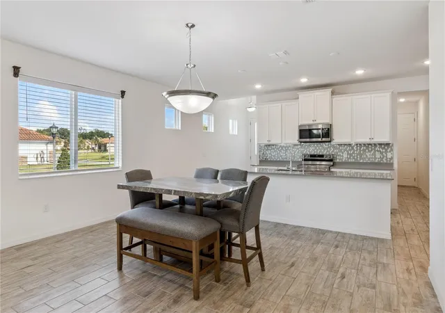 Photo 4 of House for sale at 4168 Solamor St, Lakeland, FL 33810 | MLS# L4961425 | Listing updated on 2026-10-30