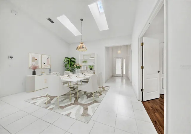 Listing Photo 4 - Condo for sale in building located at 1914 Sprucewood Wy, PORT ORANGE, FL 32128