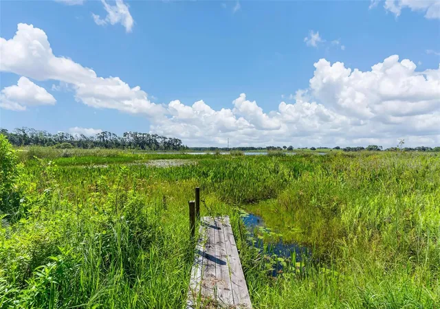 Photo 3 of Single family home for sale at 26833 Anderson Ranch Rd, Yalaha, FL 34797 | MLS# G5111671 | Listing updated on 2026-10-02