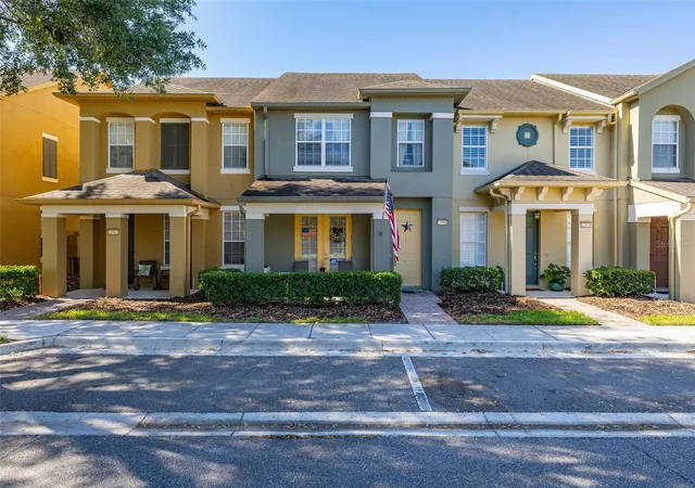 Photo 2 of Townhouse for sale at 12966 Vennetta Way, Windermere, FL 34786 | MLS# S5148828 | Listing updated on 2026-09-09