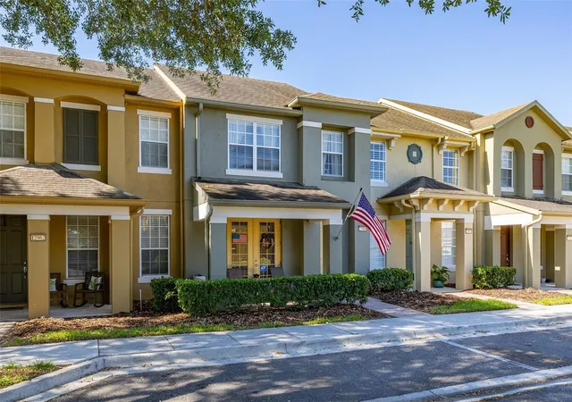 Photo 3 of Townhouse for sale at 12966 Vennetta Way, Windermere, FL 34786 | MLS# S5148828 | Listing updated on 2026-09-09
