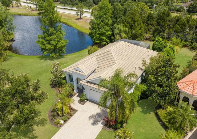 Photo 1 of Single family home for sale at 15422 Helmsdale Pl, Lakewood Ranch, FL 34202 | MLS# A4691804 | Listing updated on 2026-09-15