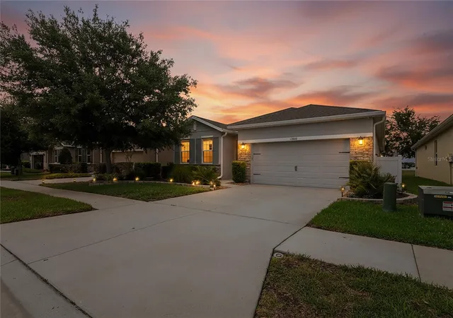 Photo 1 of Single family home for sale at 13605 Paddington Way, Spring Hill, FL 34609 | MLS# W7885306 | Listing updated on 2026-10-15