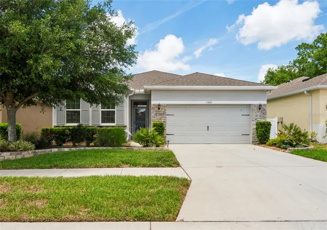 Photo 2 of Single family home for sale at 13605 Paddington Way, Spring Hill, FL 34609 | MLS# W7885306 | Listing updated on 2026-10-15