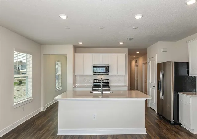 Photo 4 of Sale Pending at 12229 Tranquil Waters Ter, Parrish, FL 34219 | MLS# TB8503277 | Listing updated on 2026-10-29