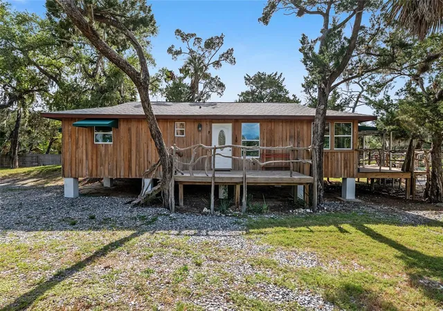 Photo 3 of Single family home for sale at 1326 S Estuary, Crystal River, FL 34429 | MLS# OM723861 | Listing updated on 2026-09-11