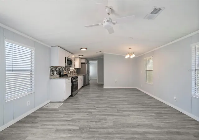 Photo 4 of Manufactured home for sale at 1000 Kings Hwy #101, Punta Gorda, FL | MLS# C7525593 | Listing updated on 2026-09-15