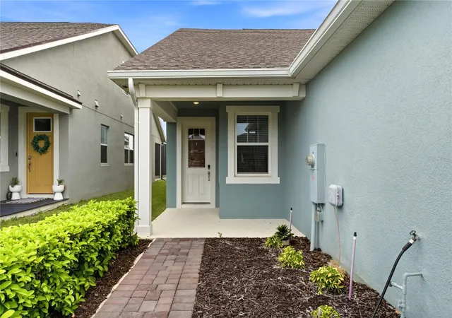 Photo 2 of Sale Pending at 2673 Spider Lily Ct, Clermont, FL 34711 | MLS# O6403827 | Listing updated on 2026-10-09