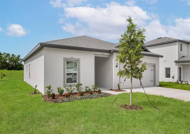 Photo 2 of Single family home for sale at 13352 Tula Loop, Astatula, FL 34705 | MLS# TB8503745 | Listing updated on 2026-10-01